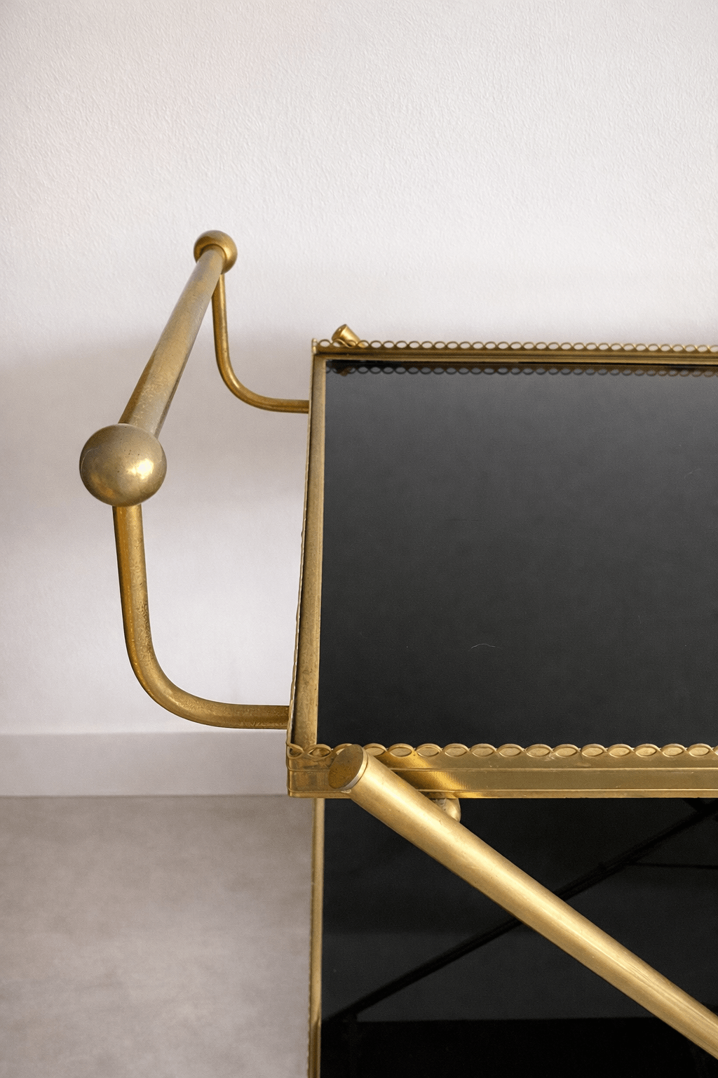 Desserte / bar vintage en laiton – 1972