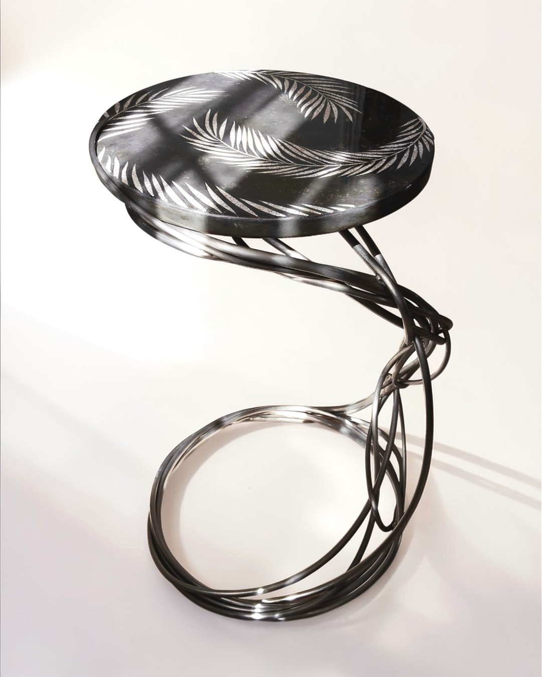 Guéridon en laque - Atelier Morganti