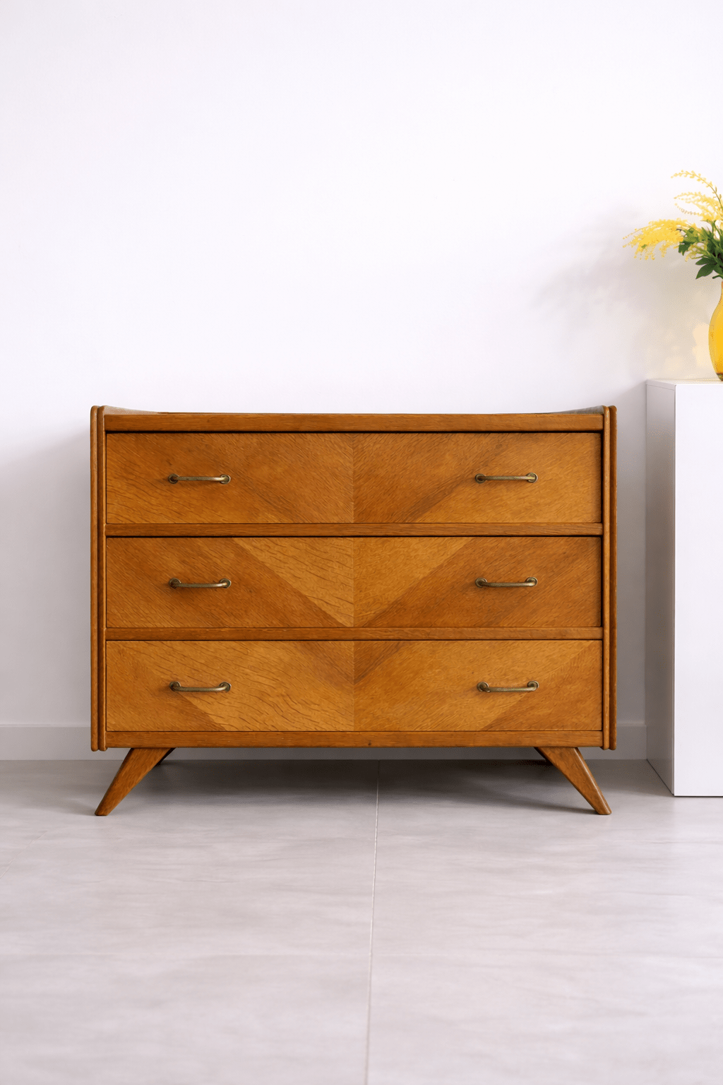 Commode pieds compas – Années 60